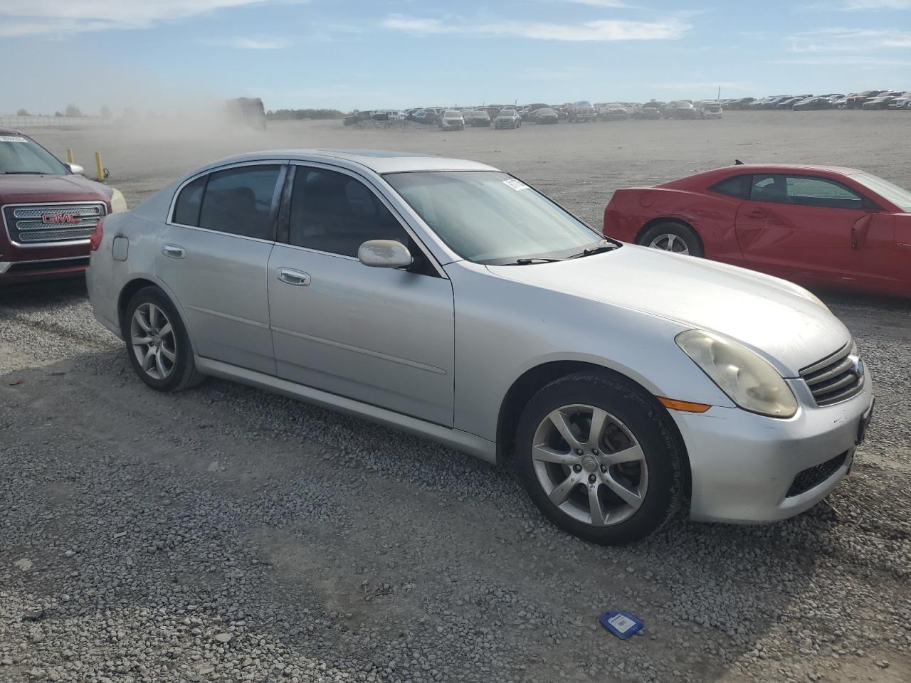 INFINITI G35 Image 2