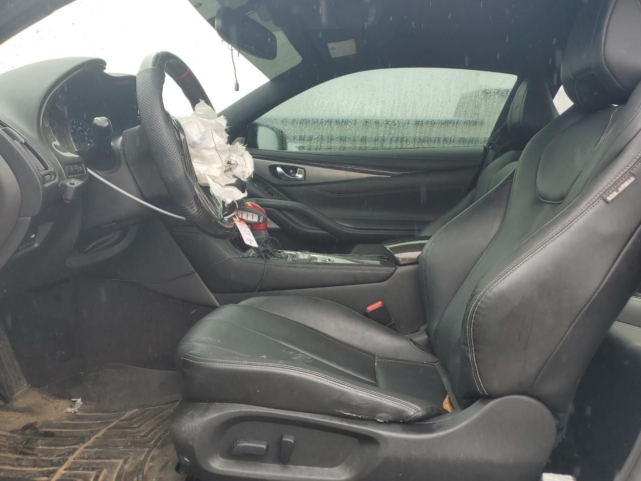 INFINITI Q60 Premium Image 2