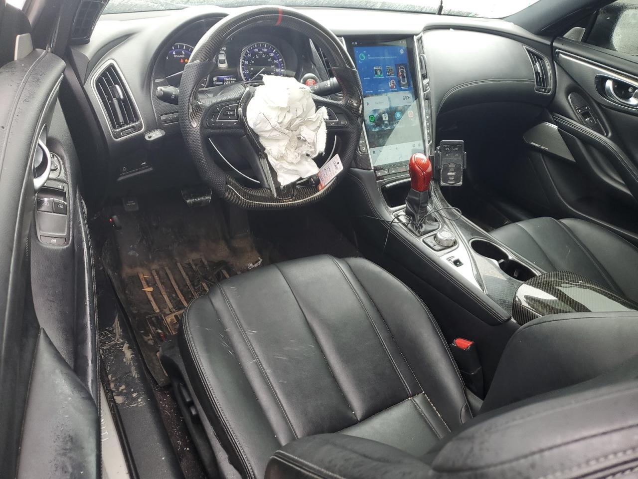 INFINITI Q60 Premium Image 8