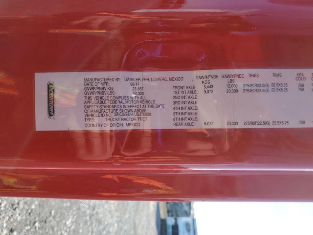 Freightliner Cascadia 1 Image 10