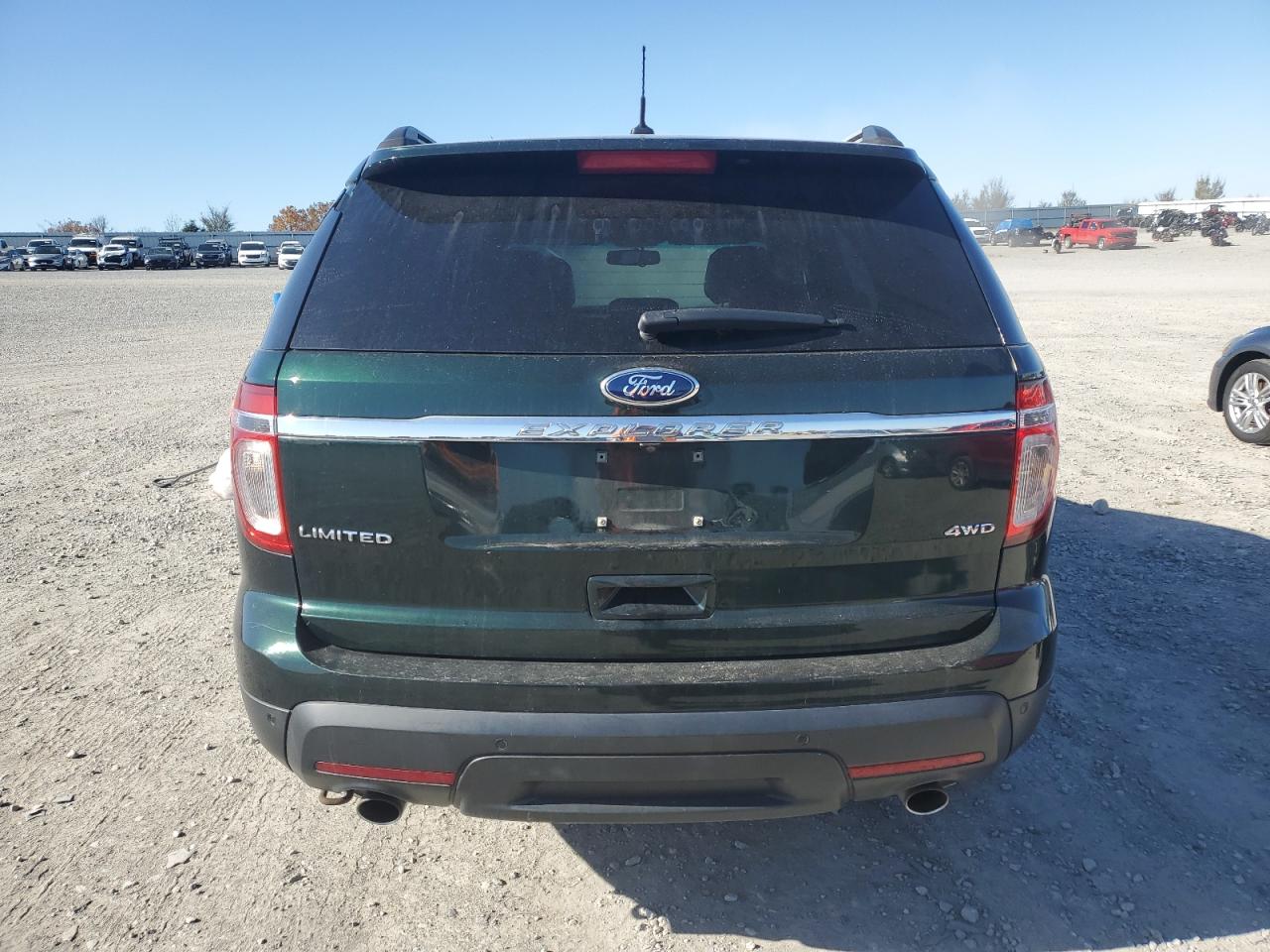 Ford Explorer Limited Image 6