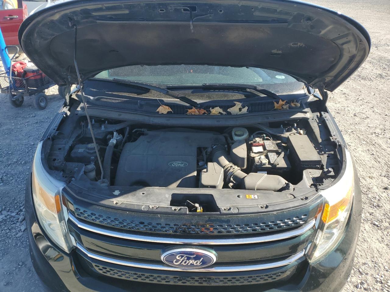 Ford Explorer Limited Image 12