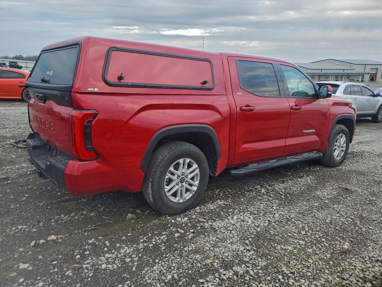 Toyota Tundra Crewmax Sr Image 3