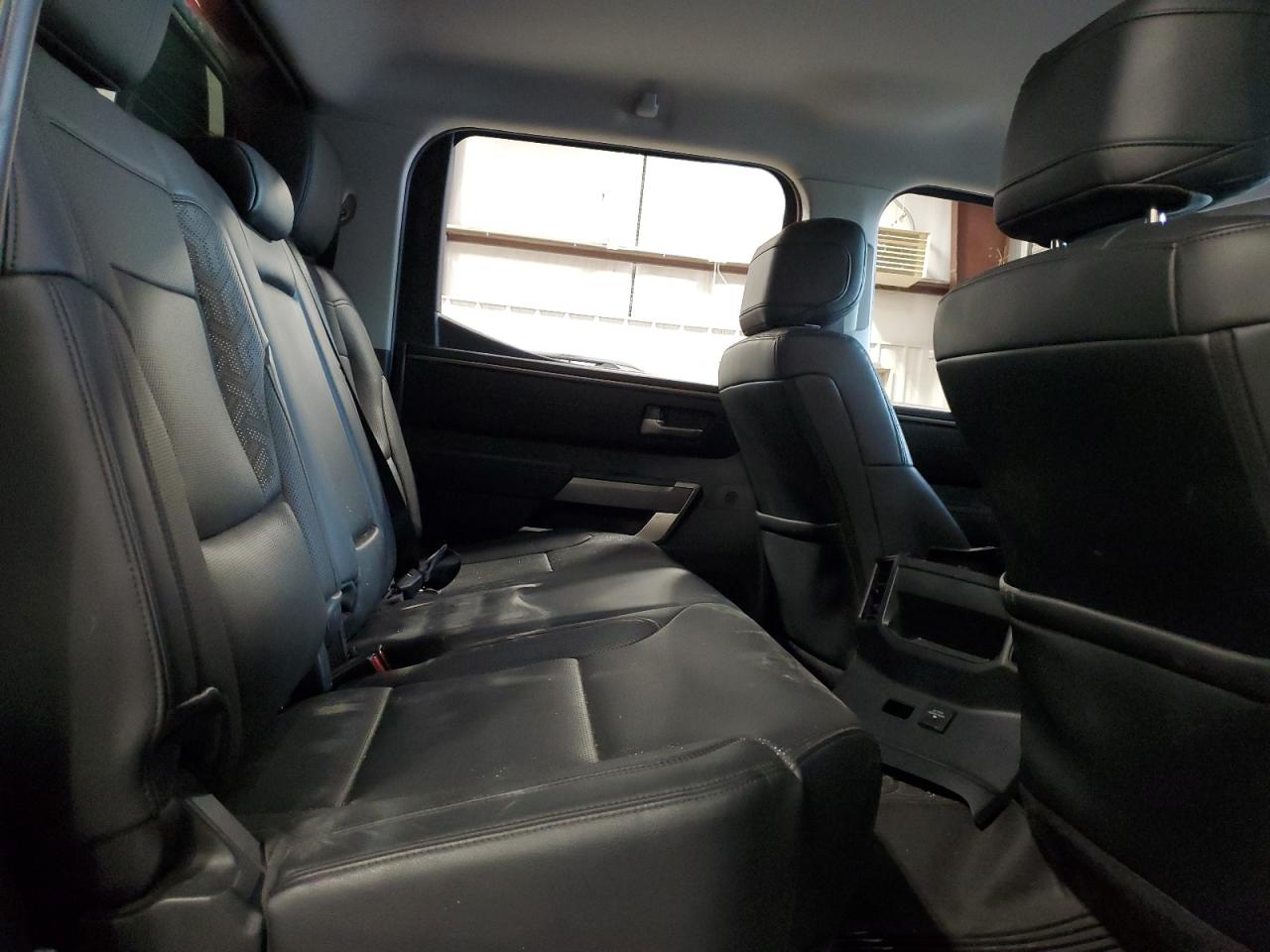 Toyota Tundra Crewmax Sr Image 12