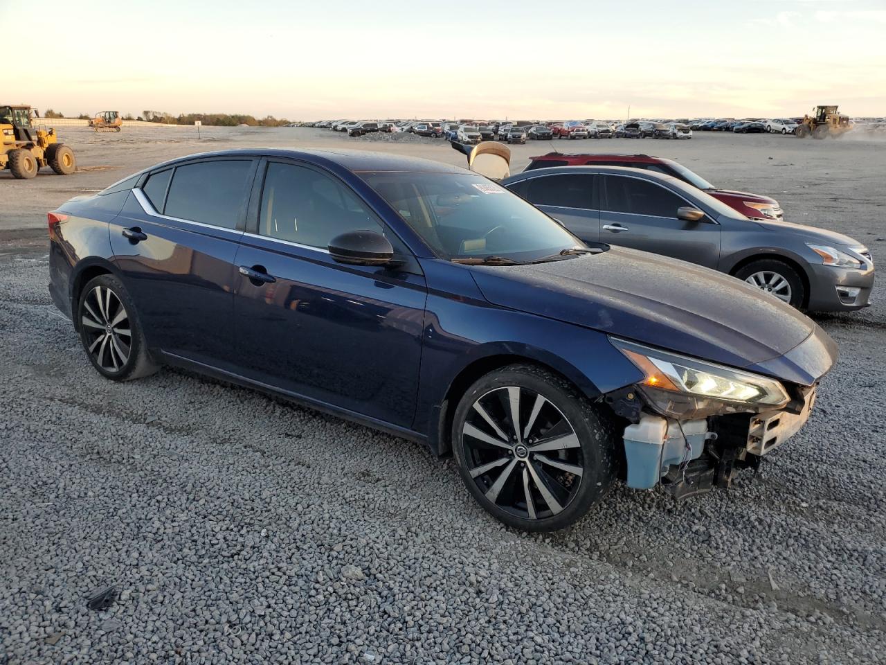 Nissan Altima Sr Image 3