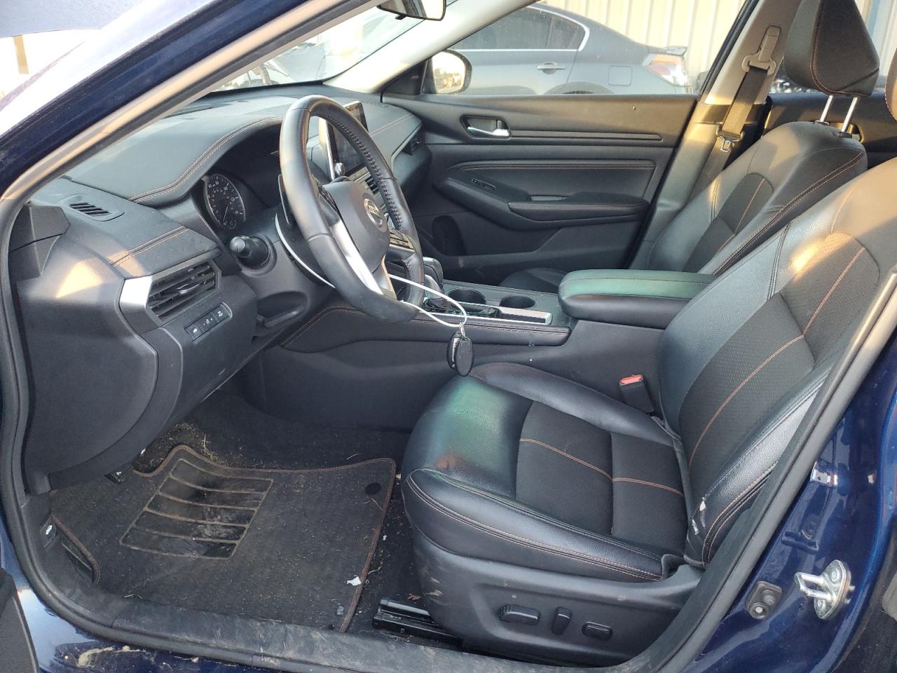 Nissan Altima Sr Image 7