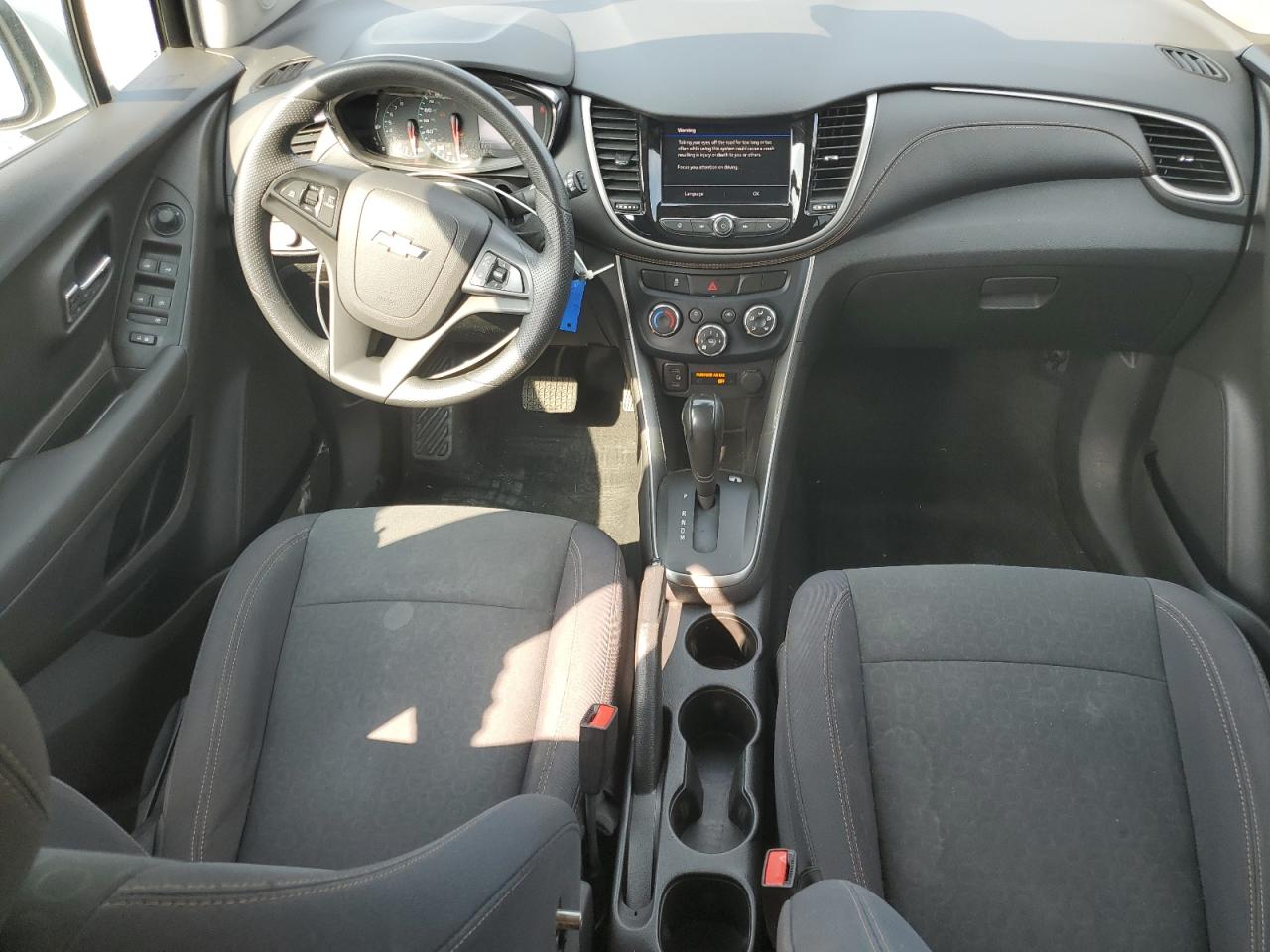 Chevrolet Trax Ls Image 11