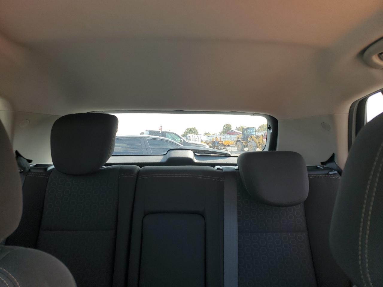 Chevrolet Trax Ls Image 3