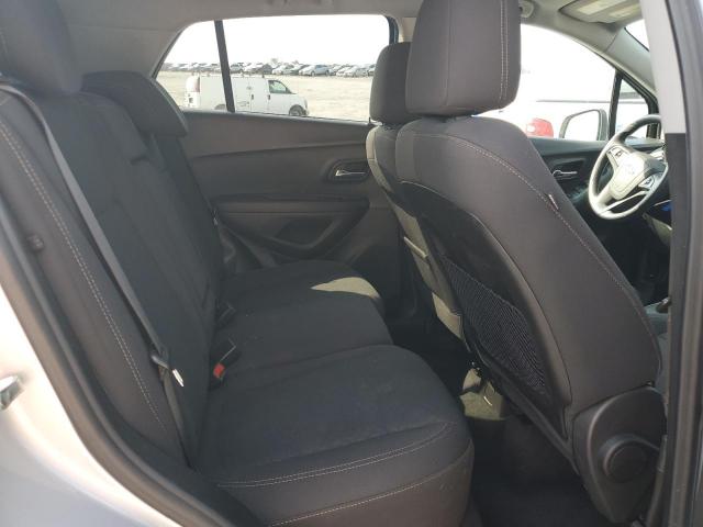 Chevrolet Trax Ls Image 2