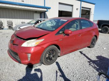  Salvage Toyota Prius