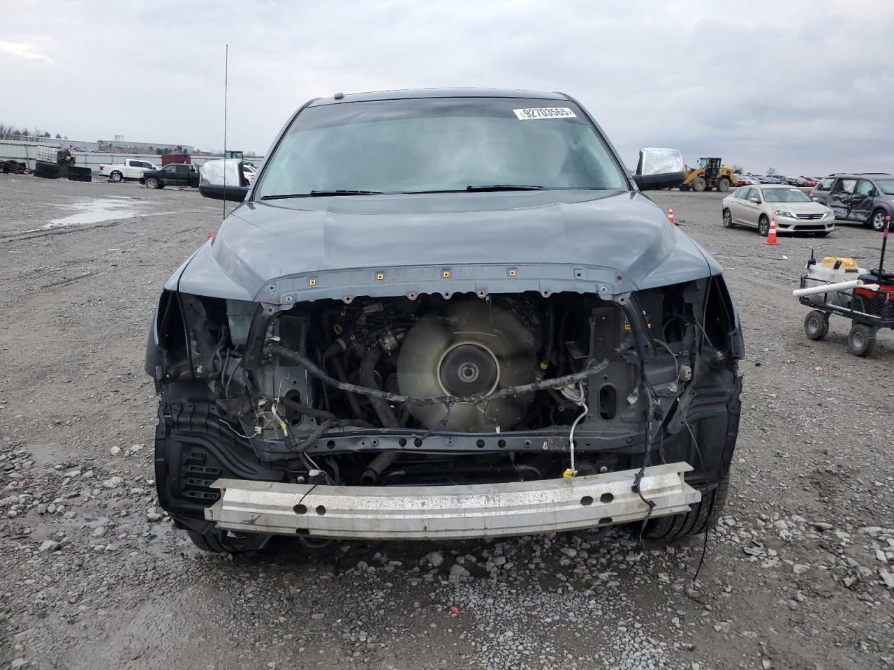 Toyota Tundra Crewmax Limited Image 10