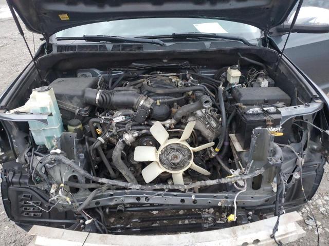 Toyota Tundra Crewmax Limited Image 3