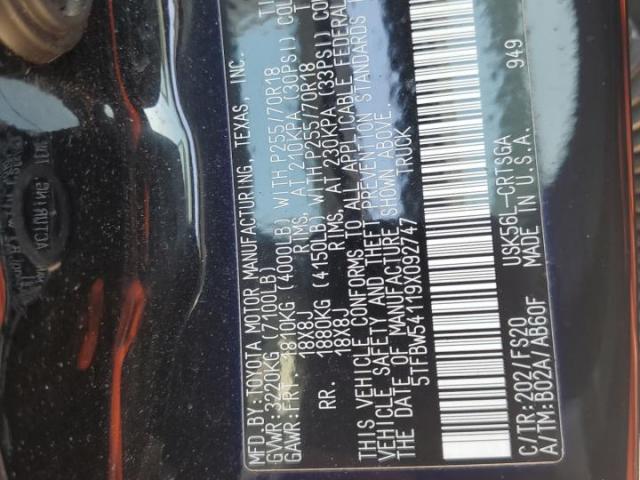 Toyota Tundra Double Cab Image 10