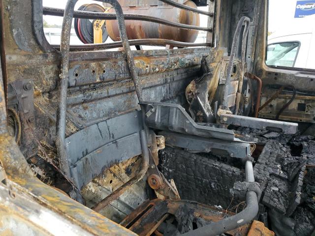 International 4000 4300 Image 2