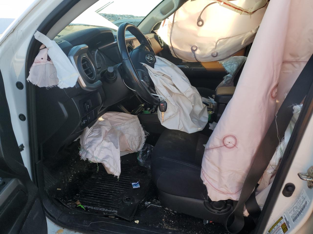 Toyota Tacoma Double Cab Image 6