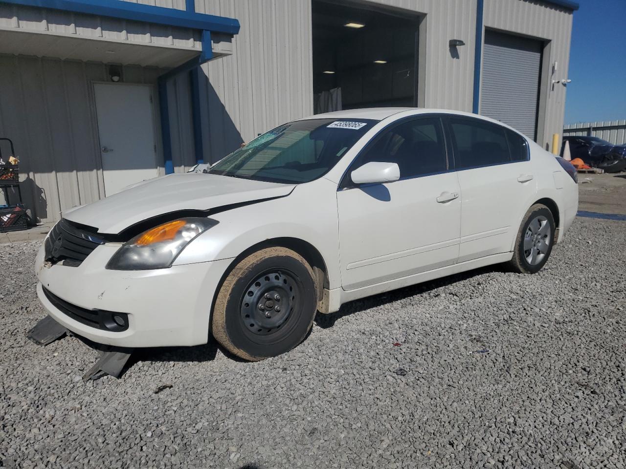 Nissan Altima 2.5 Image 1