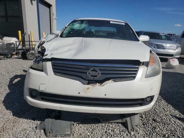 Nissan Altima 2.5 Image 2