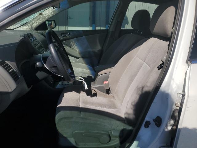 Nissan Altima 2.5 Image 9