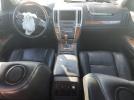 Cadillac STS Image 12