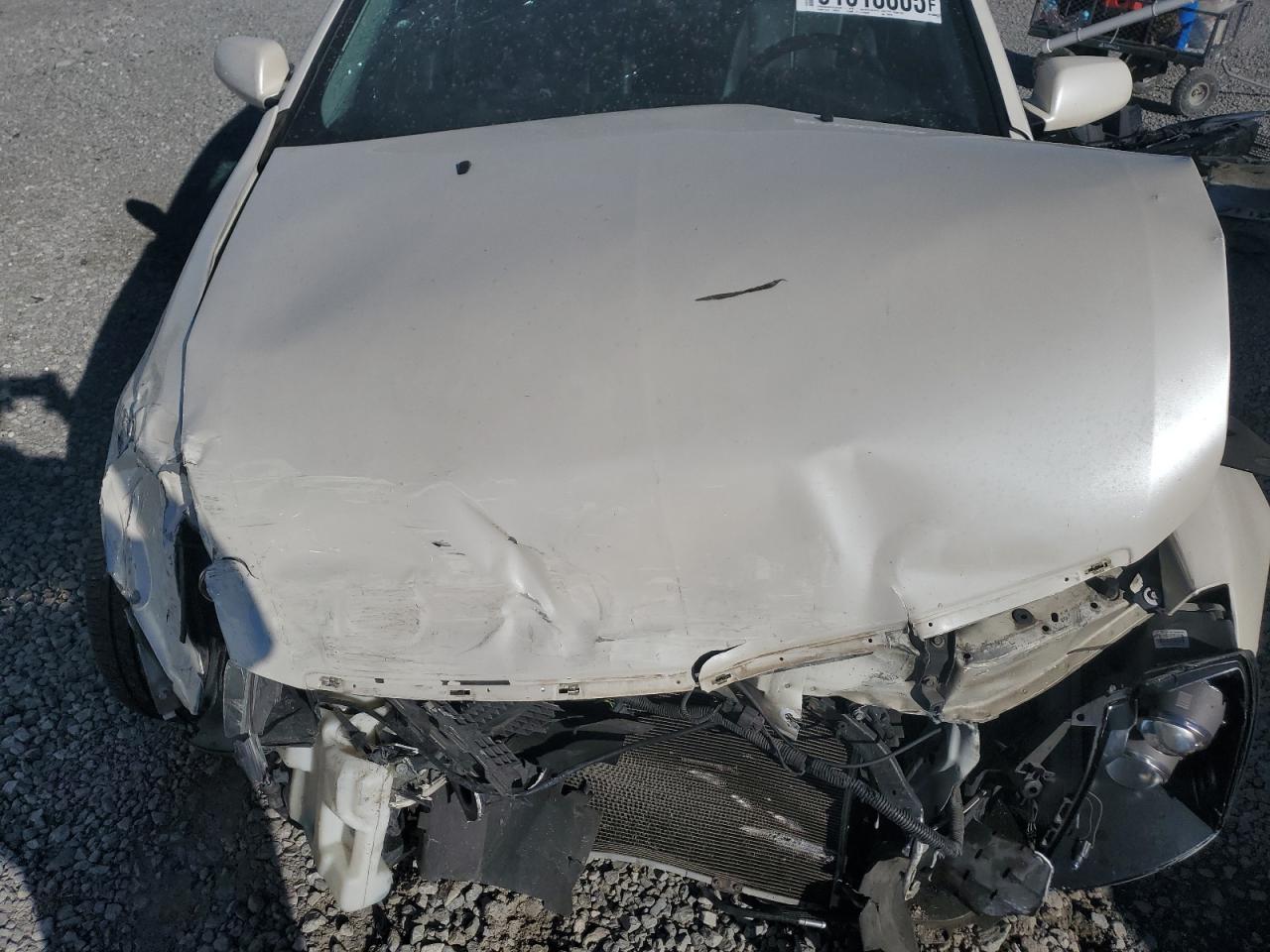 Cadillac STS Image 5