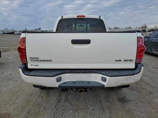 Toyota Tacoma Access Cab Image 5