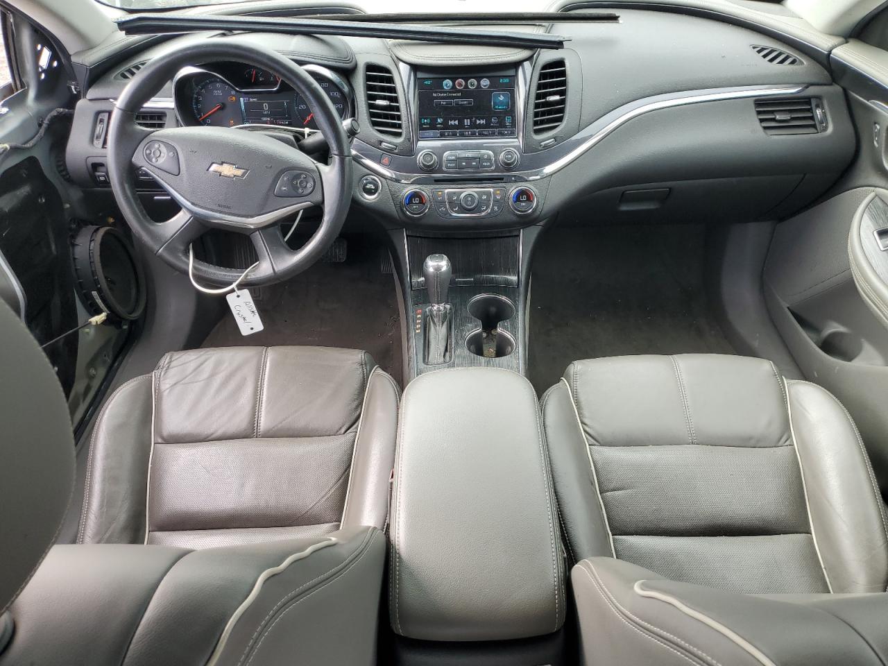 Chevrolet Impala Ltz Image 10