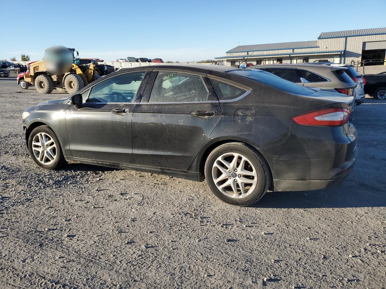 Ford Fusion Se Image 2
