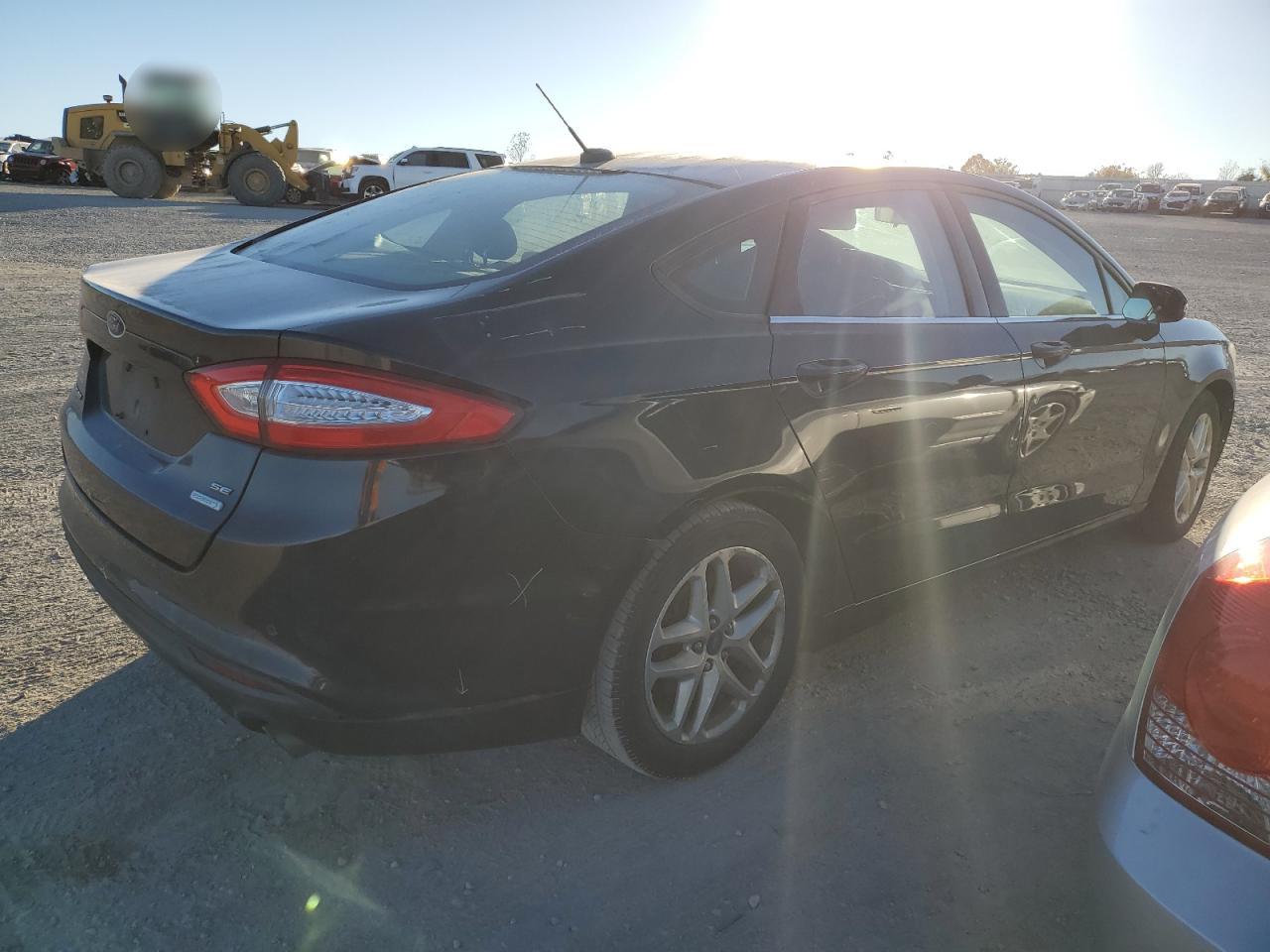 Ford Fusion Se Image 11