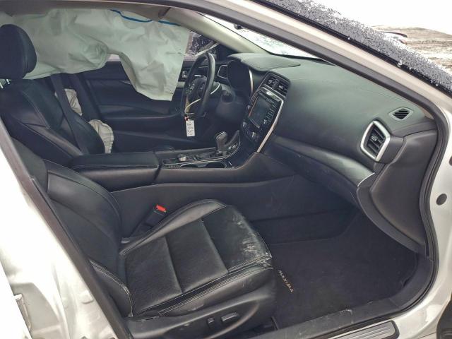 Nissan Maxima 3.5s Image 5