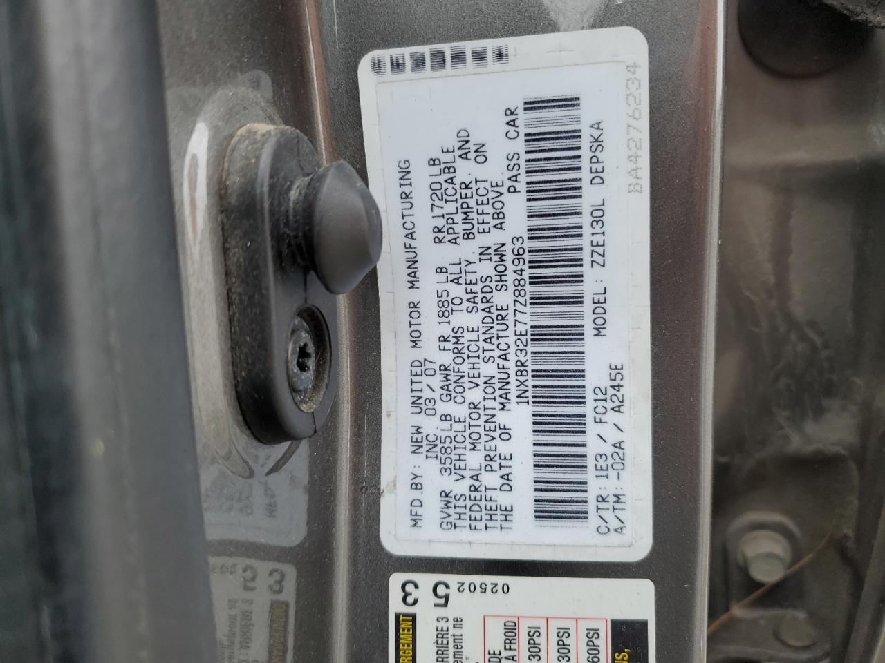 Toyota Corolla Ce Image 12