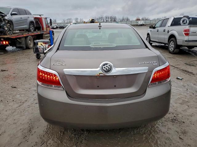 Buick LaCrosse Cxl Image 3