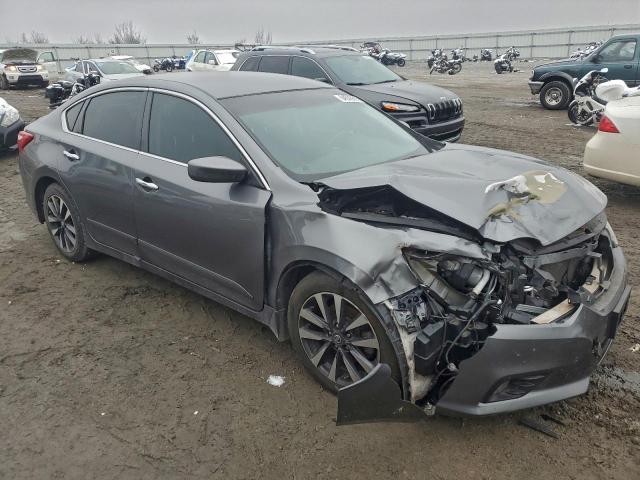 Nissan Altima 2.5 Image 4