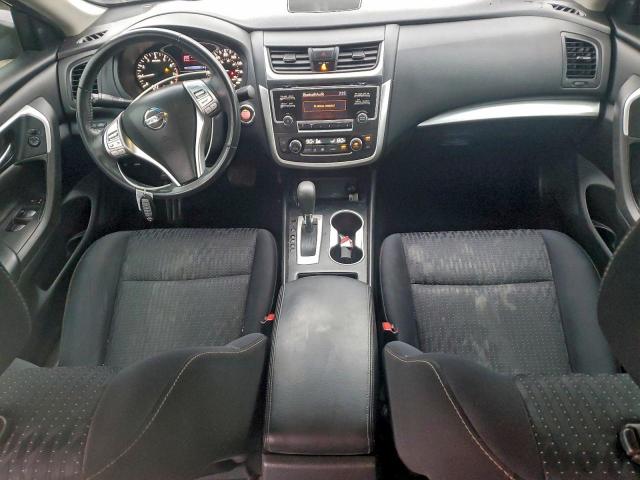 Nissan Altima 2.5 Image 7