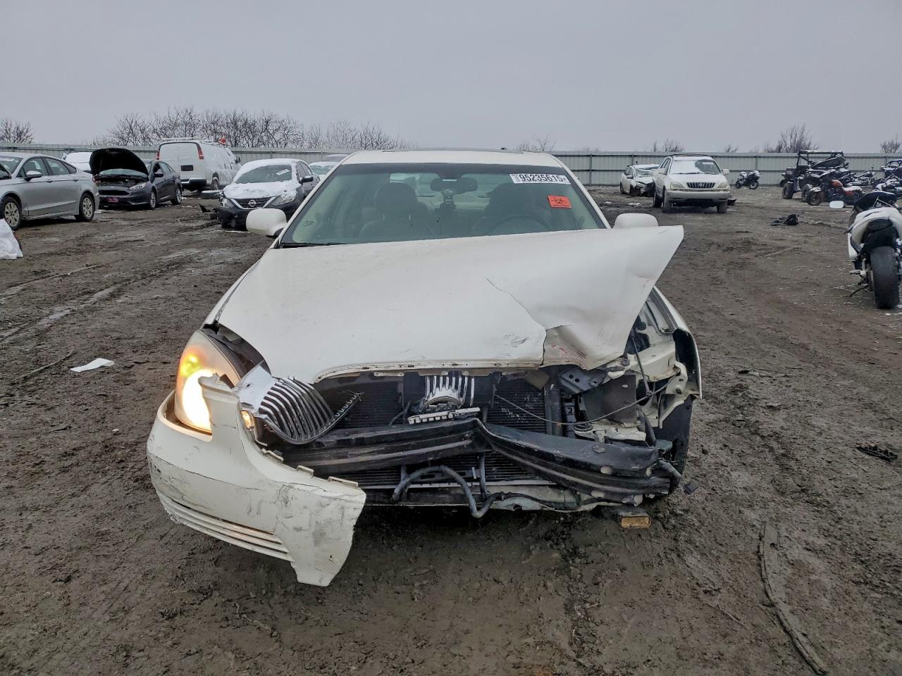 Buick Lucerne Cxl Image 11