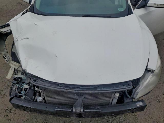 Nissan Maxima S Image 9