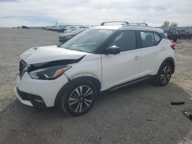  Salvage Nissan Kicks