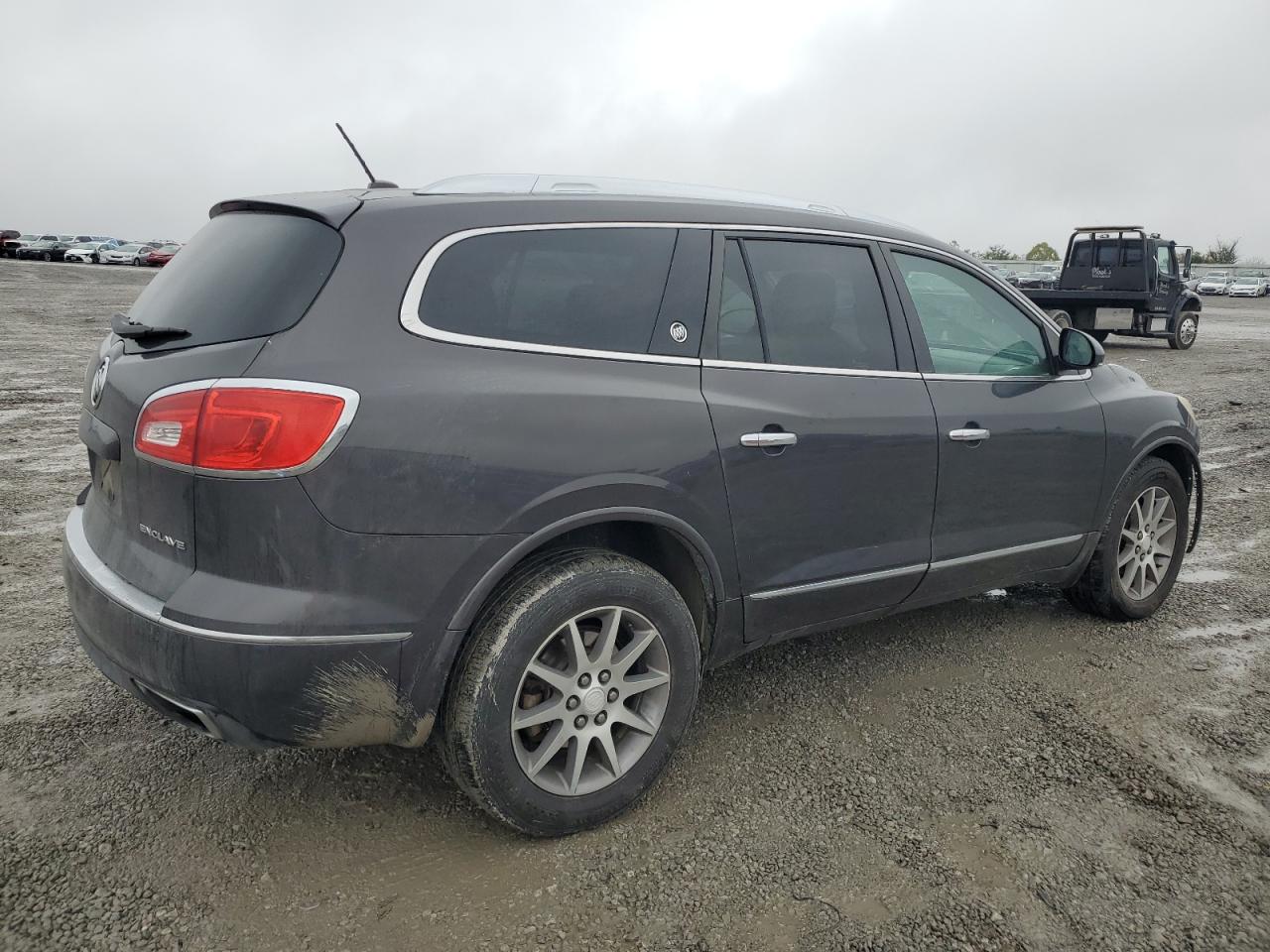 Buick Enclave Image 2