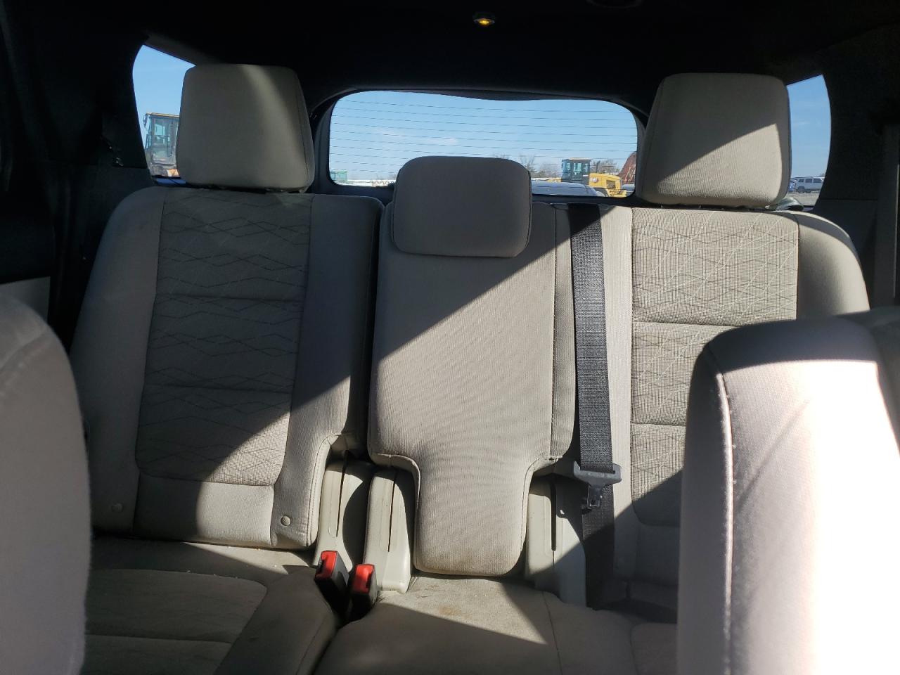 Ford Explorer Image 10