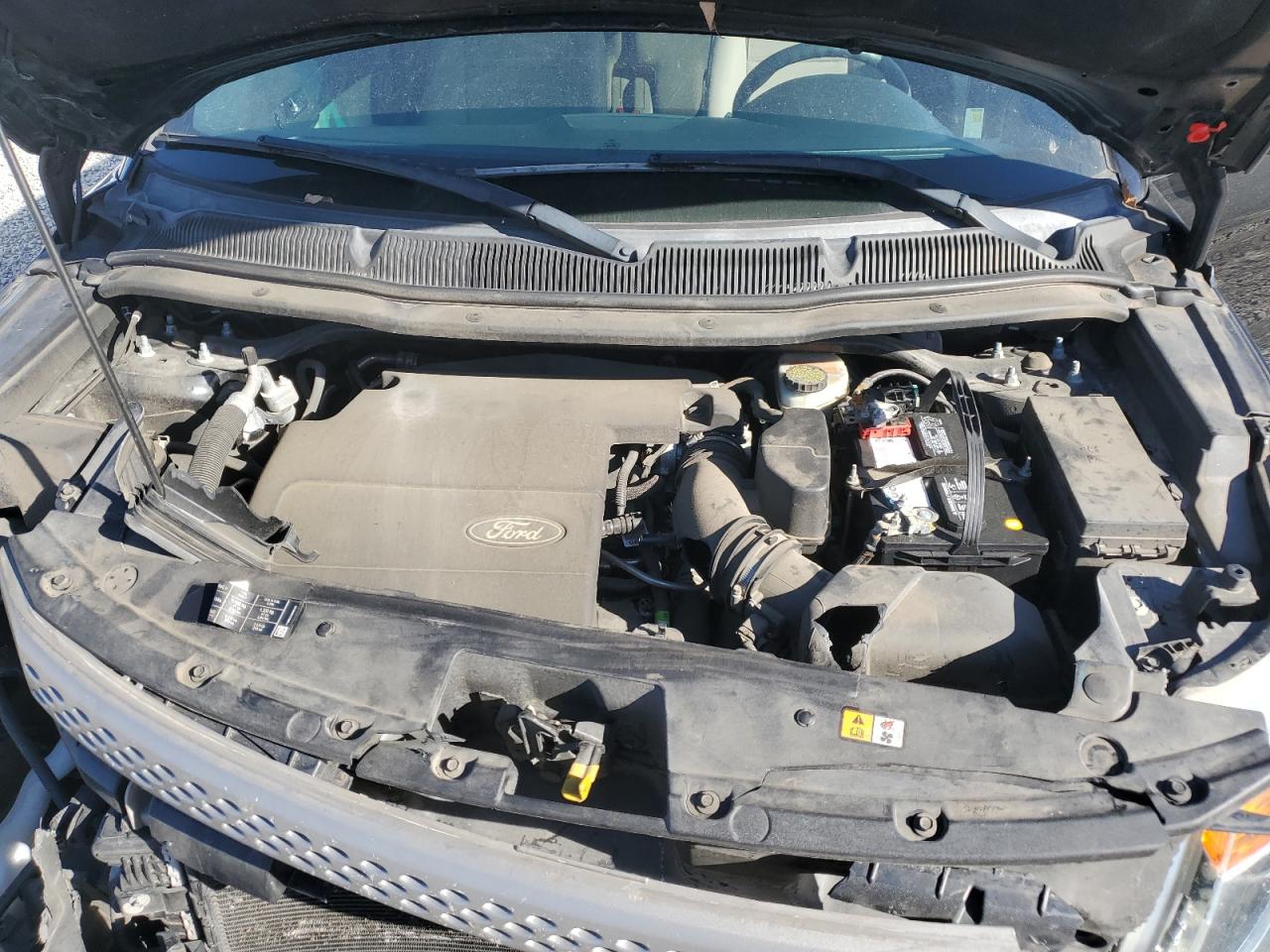 Ford Explorer Image 12