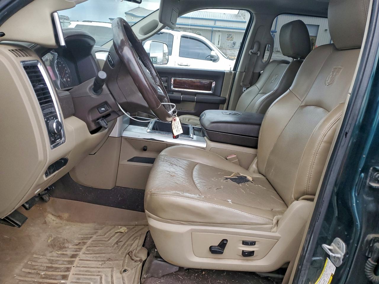 Dodge Ram 3500 Image 7