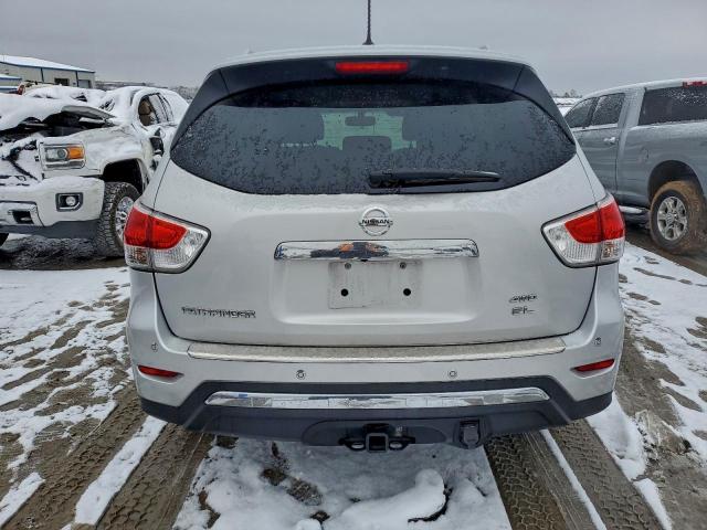 Nissan Pathfinder S Image 7