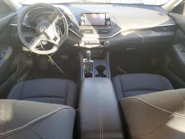 Nissan Altima S Image 10