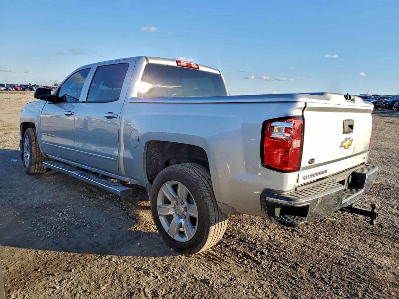 Chevrolet Silverado C1500 Lt Image 2