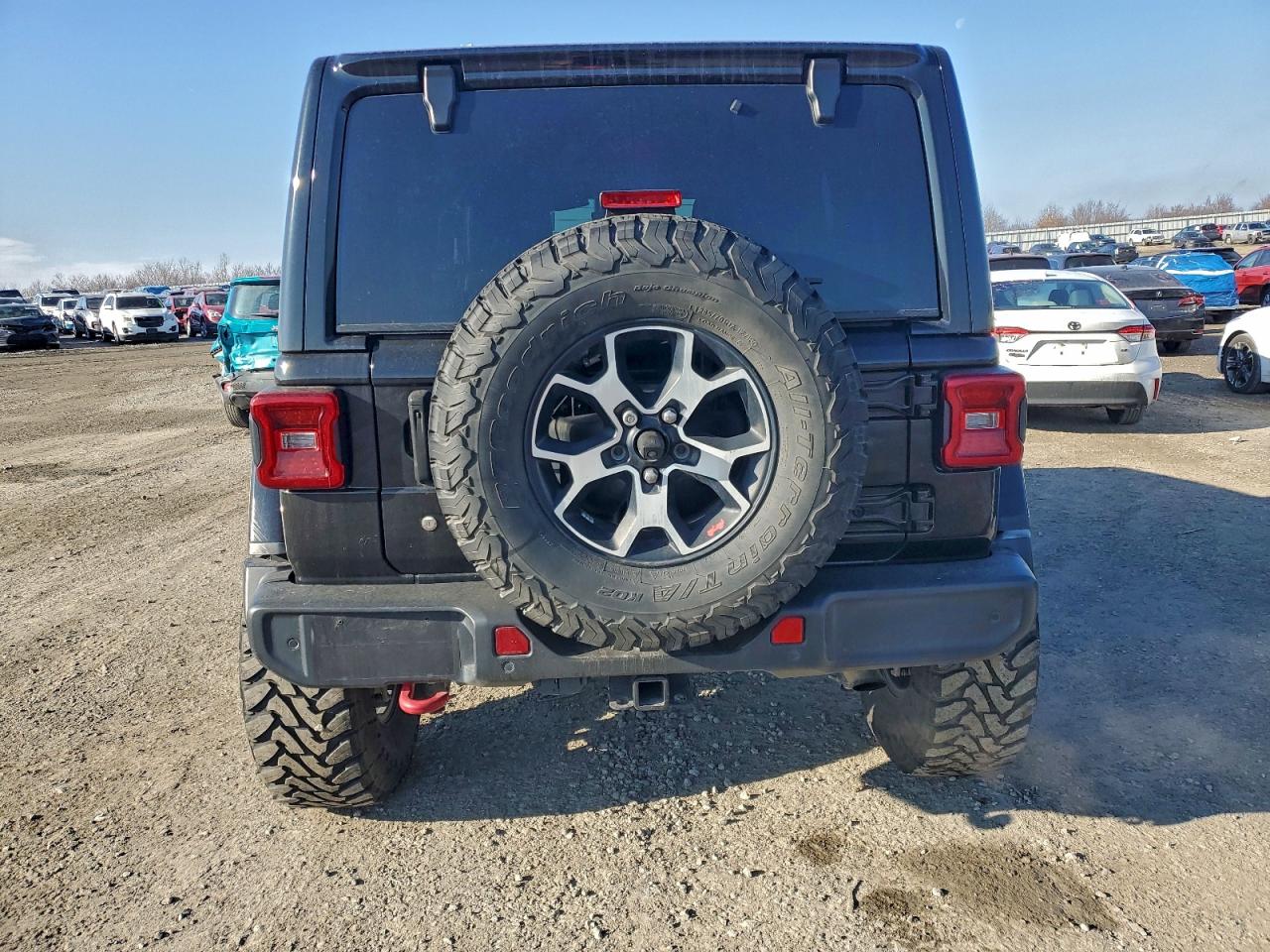 Jeep Wrangler Rubicon Image 10