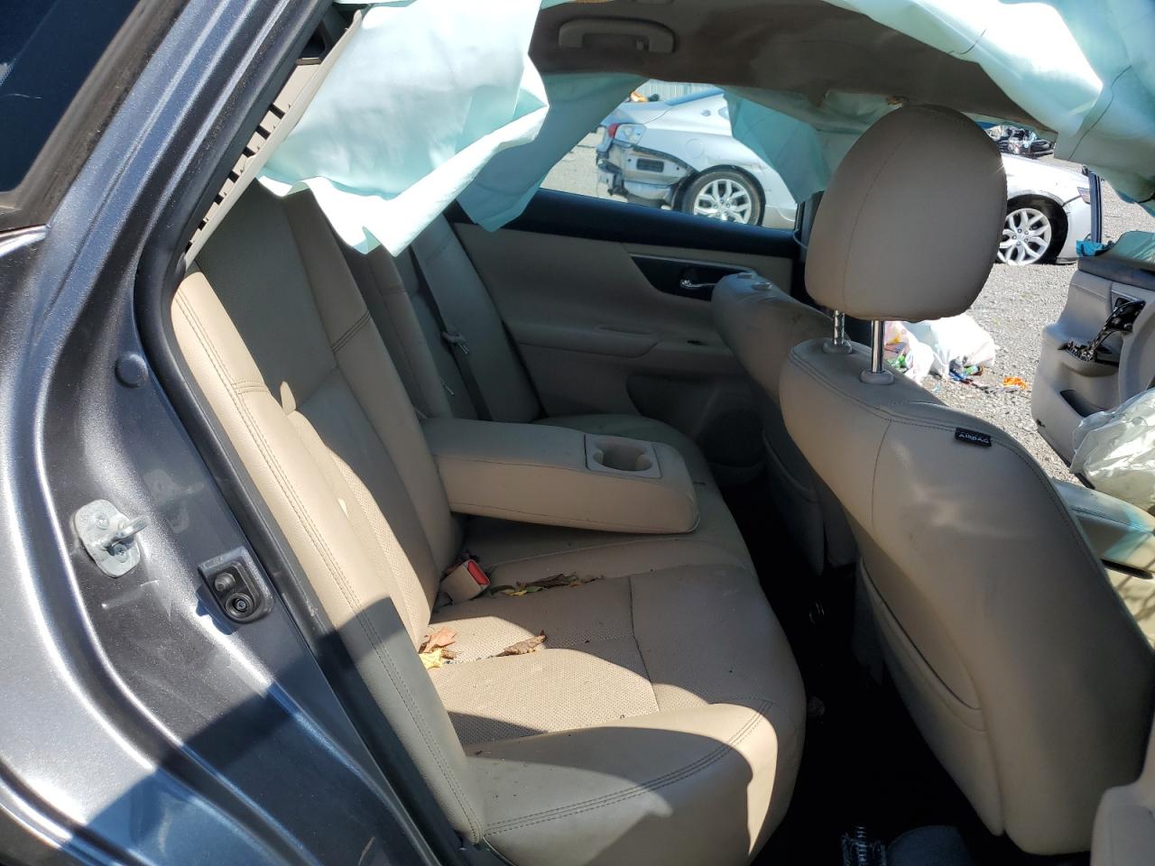 Nissan Altima 2.5 Image 9