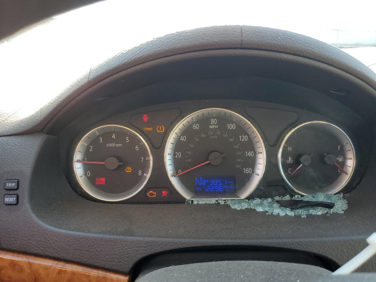 Hyundai SONATA Gls Image 3