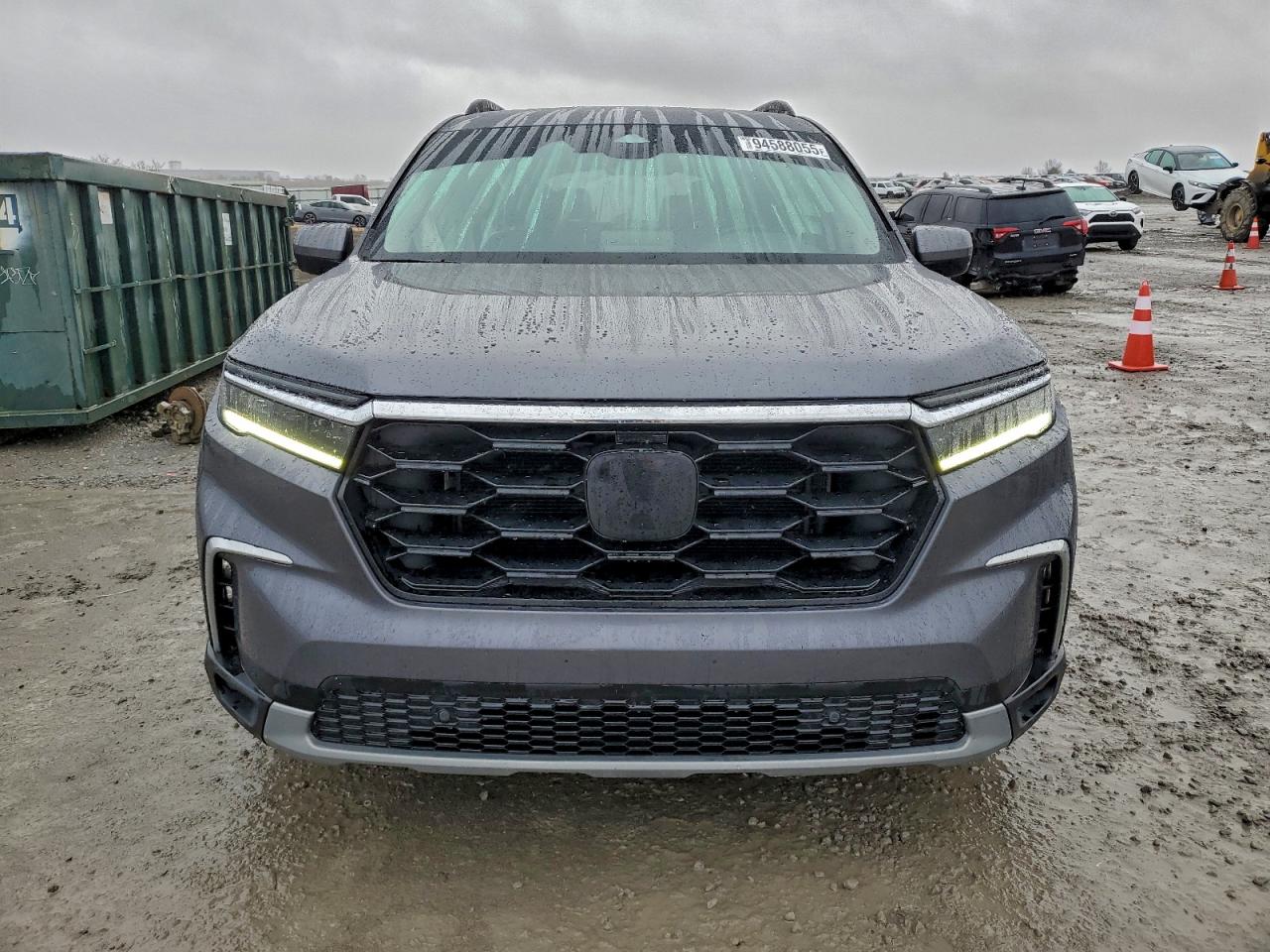 Honda Pilot Touring Image 3