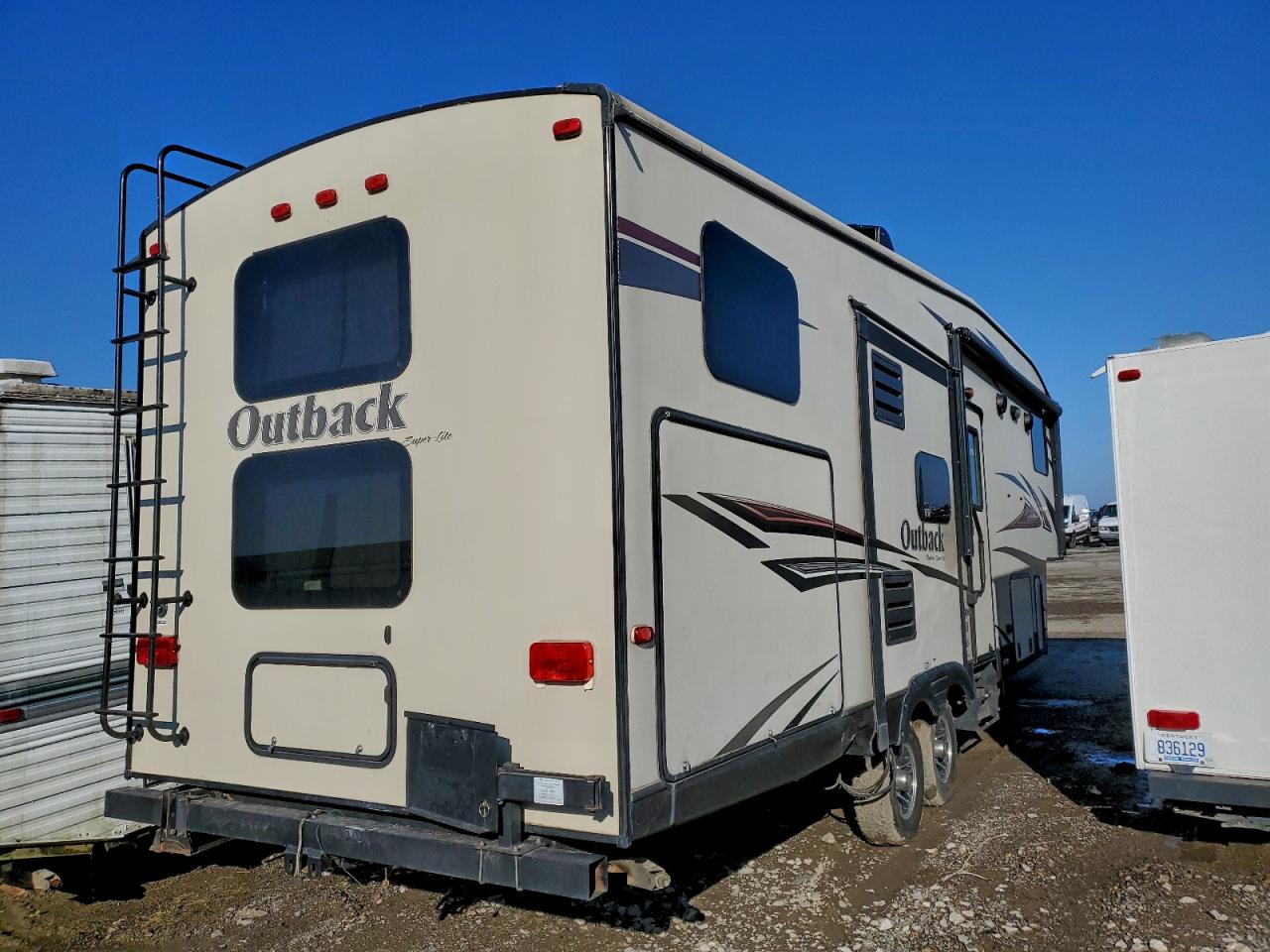 Keystone Outback Image 5