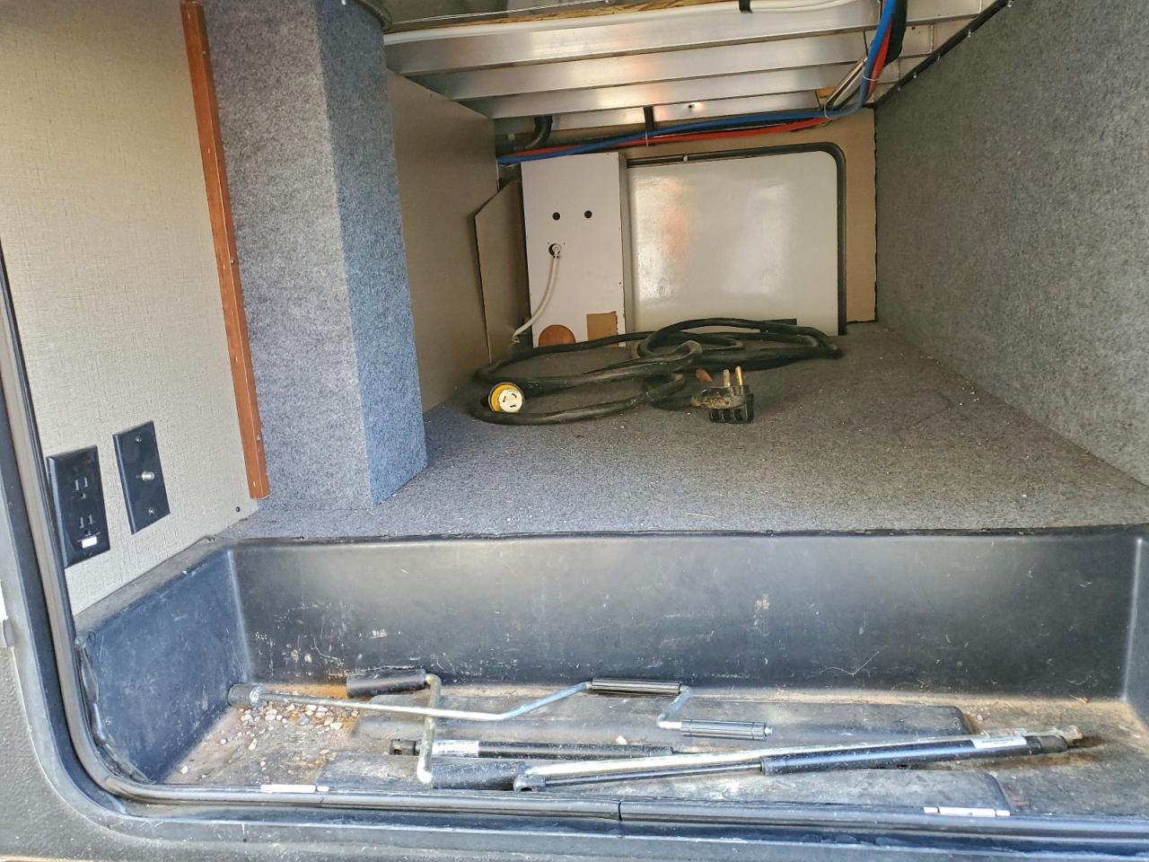 Keystone Outback Image 8