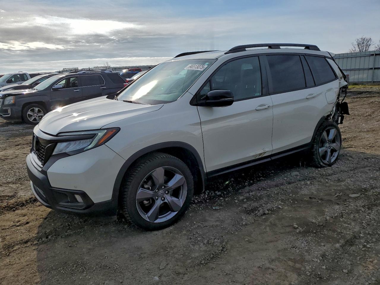 Honda Passport Touring Image 1